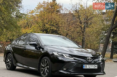 Седан Toyota Camry 2018 в Дніпрі