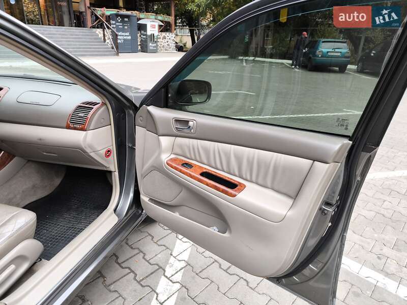 Седан Toyota Camry 2003 в Одессе