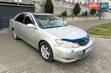 Седан Toyota Camry 2003 в  фото 8 Седан Toyota Camry 2003 в
