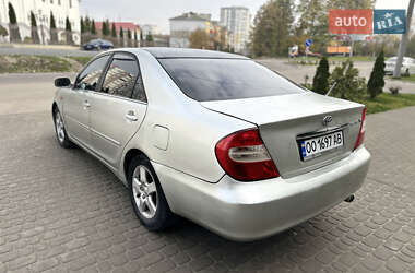 Седан Toyota Camry 2003 в  фото 18 Седан Toyota Camry 2003 в