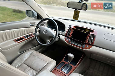 Седан Toyota Camry 2003 в  фото 35 Седан Toyota Camry 2003 в