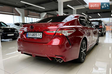 Седан Toyota Camry 2020 в 
