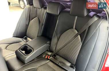 Седан Toyota Camry 2020 в 