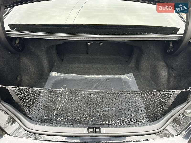 Седан Toyota Camry 2017 в Вінниці