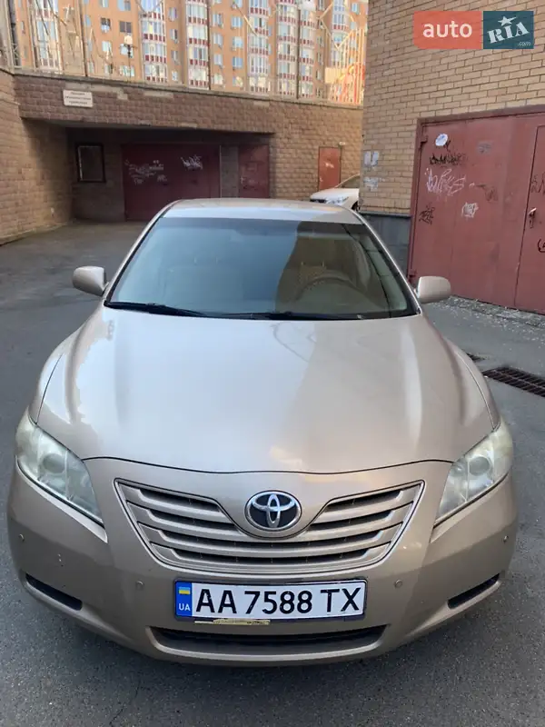 Toyota Camry 2007
