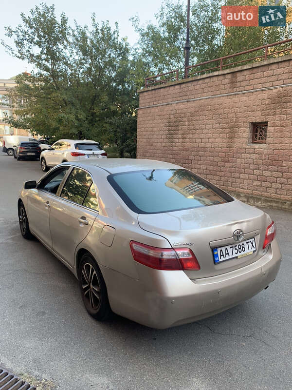 Седан Toyota Camry 2007 в Киеве фото 18 Седан Toyota Camry 2007 в Киеве