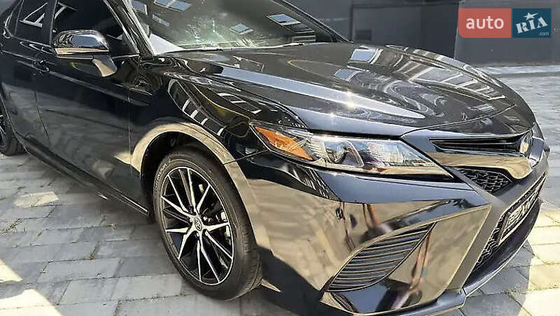 Седан Toyota Camry 2021 в Киеве фото 3 Седан Toyota Camry 2021 в Киеве