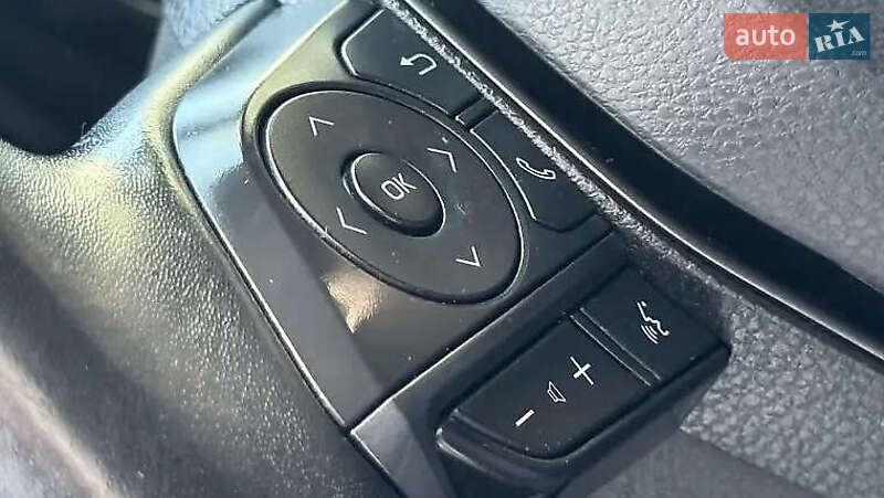 Седан Toyota Camry 2021 в Киеве фото 7 Седан Toyota Camry 2021 в Киеве