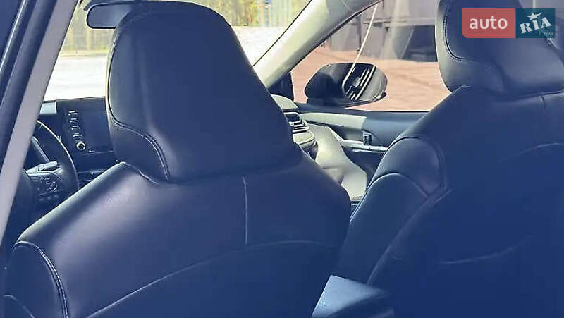 Седан Toyota Camry 2021 в Киеве фото 12 Седан Toyota Camry 2021 в Киеве