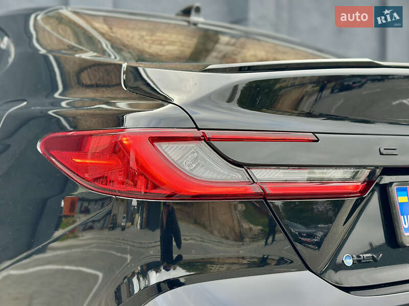 Седан Toyota Camry 2024 в Києві