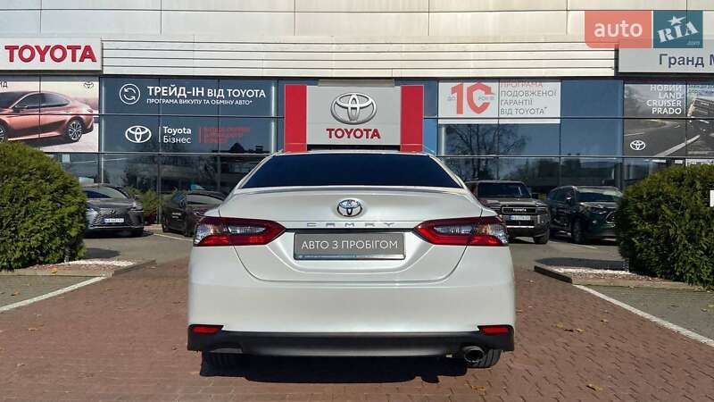Седан Toyota Camry 2022 в Хмельницком фото 4 Седан Toyota Camry 2022 в Хмельницком