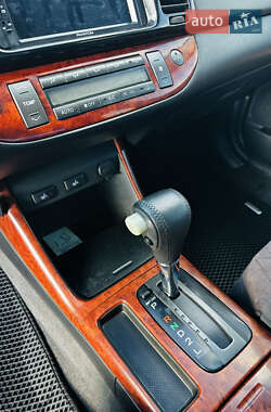 Седан Toyota Camry 2004 в  фото 13 Седан Toyota Camry 2004 в