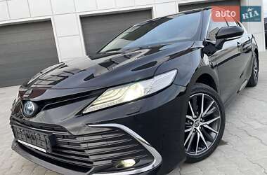 Седан Toyota Camry 2022 в 