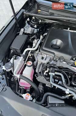 Седан Toyota Camry 2022 в 