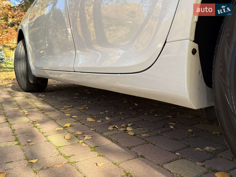 Седан Toyota Camry 2016 в Харкові фото 32 Седан Toyota Camry 2016 в Харкові