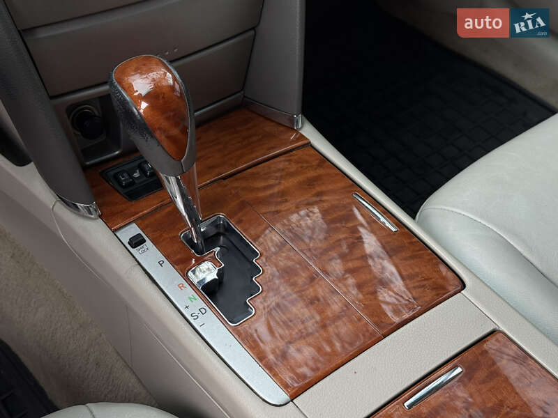 Седан Toyota Camry 2008 в Николаеве