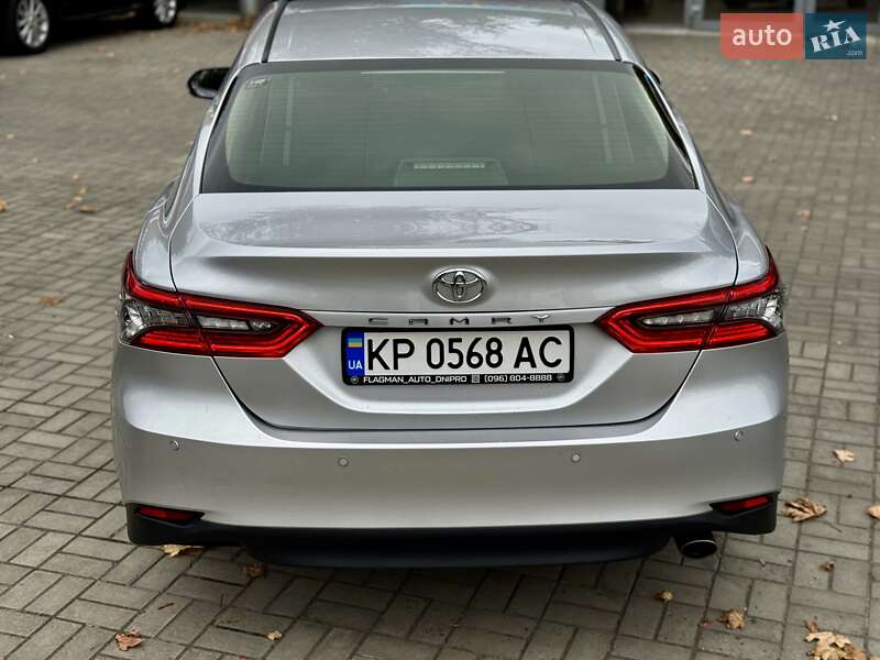 Седан Toyota Camry 2021 в Днепре фото 6 Седан Toyota Camry 2021 в Днепре