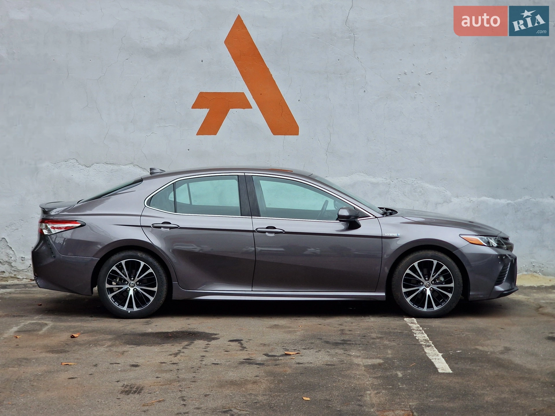 2020 Toyota Camry - мініатюра 19