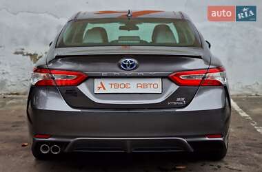 Седан Toyota Camry 2020 в 