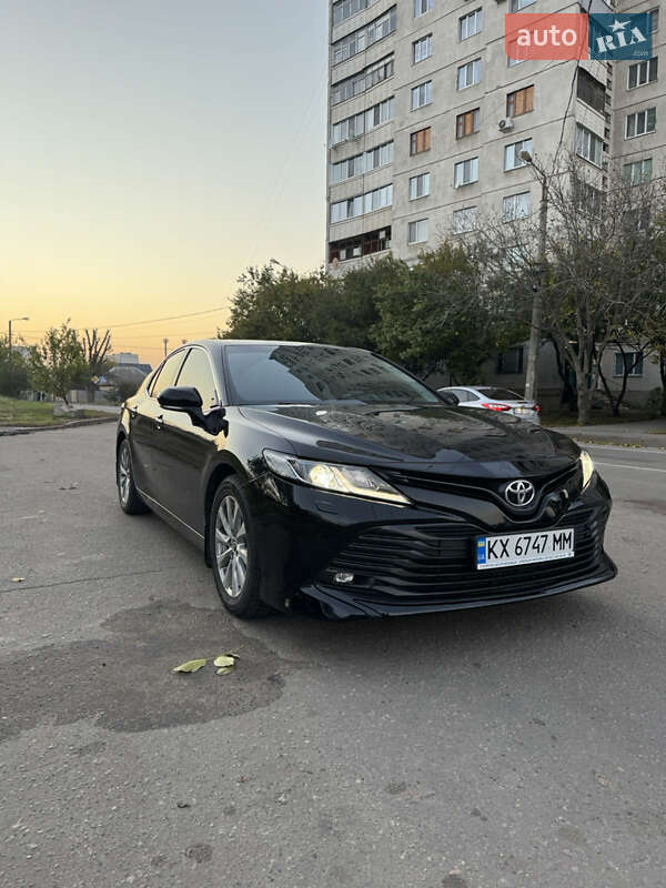 Седан Toyota Camry 2019 в Харькове фото 2 Седан Toyota Camry 2019 в Харькове