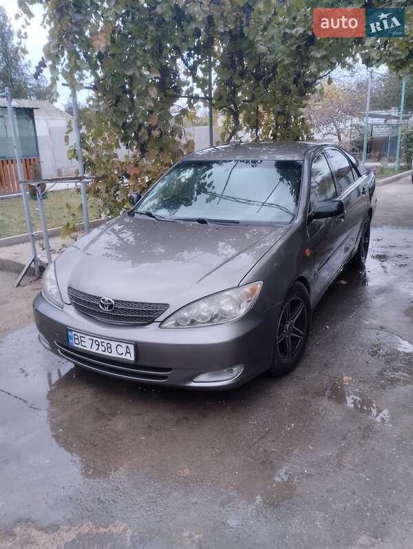 Седан Toyota Camry 2003 в Николаеве фото Седан Toyota Camry 2003 в Николаеве