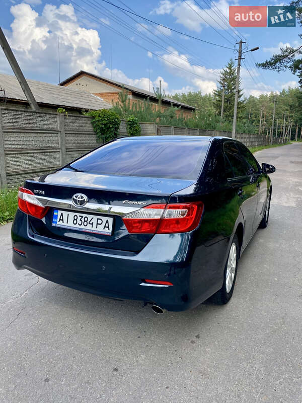 Седан Toyota Camry 2013 в Житомире фото 5 Седан Toyota Camry 2013 в Житомире