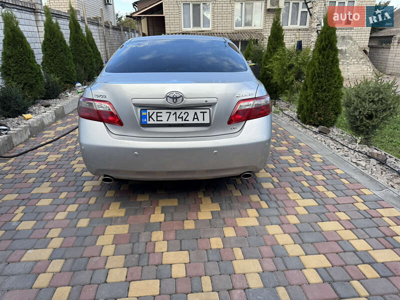 Седан Toyota Camry 2007 в Каменском