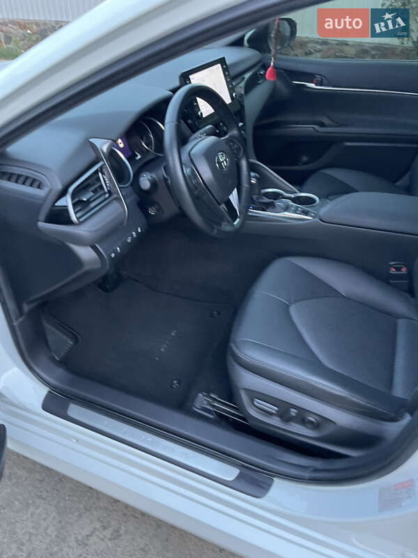 Седан Toyota Camry 2021 в Одессе фото 44 Седан Toyota Camry 2021 в Одессе