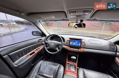 Седан Toyota Camry 2003 в  фото 21 Седан Toyota Camry 2003 в