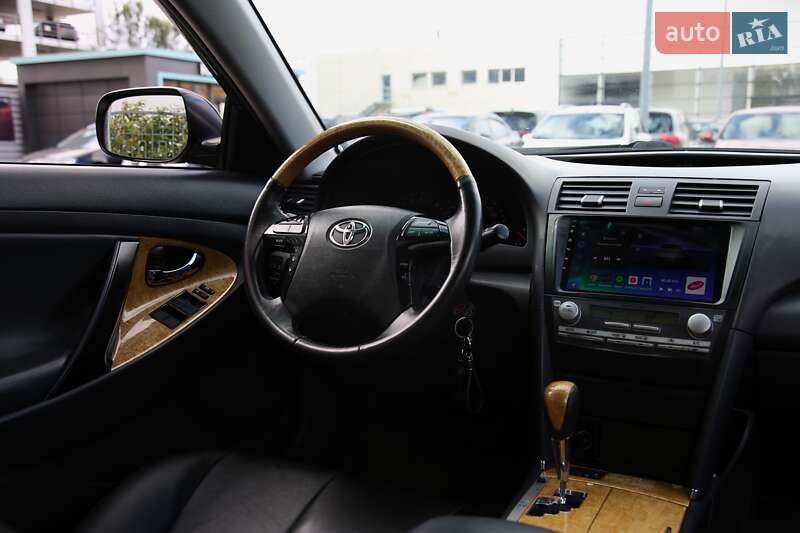 Седан Toyota Camry 2007 в Харкові