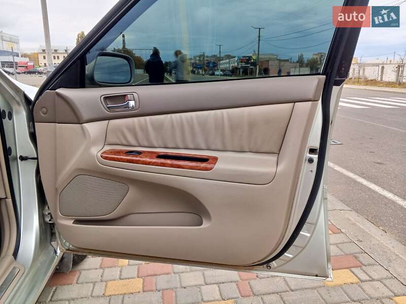 Седан Toyota Camry 2004 в Белгороде-Днестровском фото 13 Седан Toyota Camry 2004 в Белгороде-Днестровском