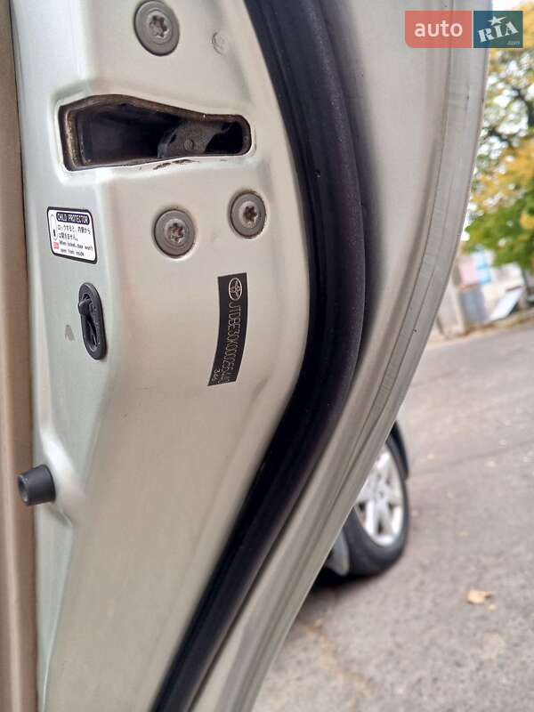 Седан Toyota Camry 2004 в Белгороде-Днестровском фото 37 Седан Toyota Camry 2004 в Белгороде-Днестровском