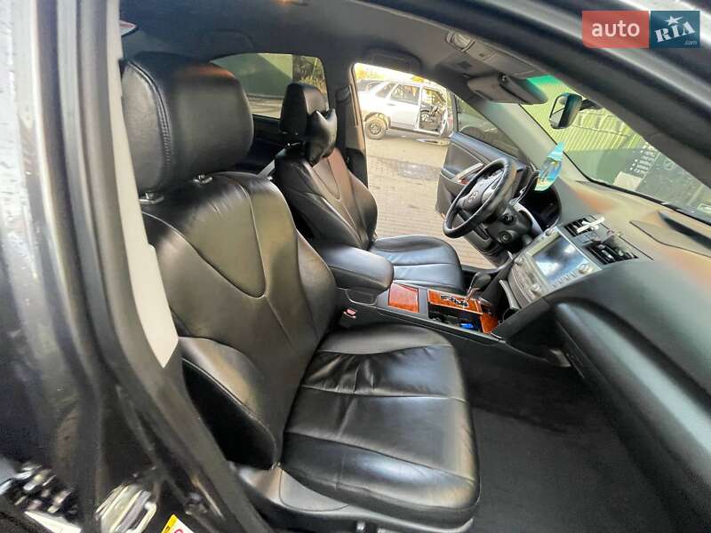 Седан Toyota Camry 2010 в Полонном фото 22 Седан Toyota Camry 2010 в Полонном