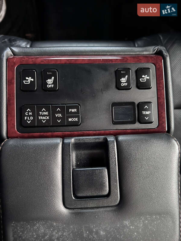 Седан Toyota Camry 2011 в Новой Одессе