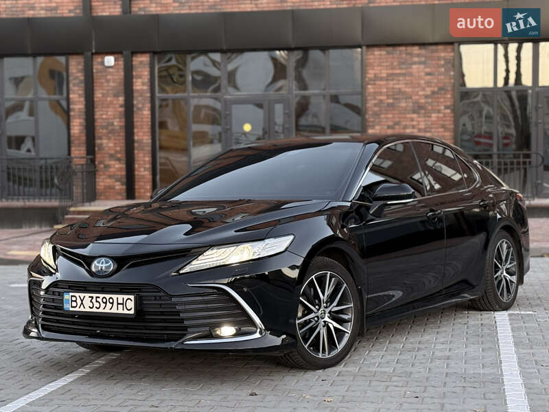 Седан Toyota Camry 2021 в Виннице фото 12 Седан Toyota Camry 2021 в Виннице