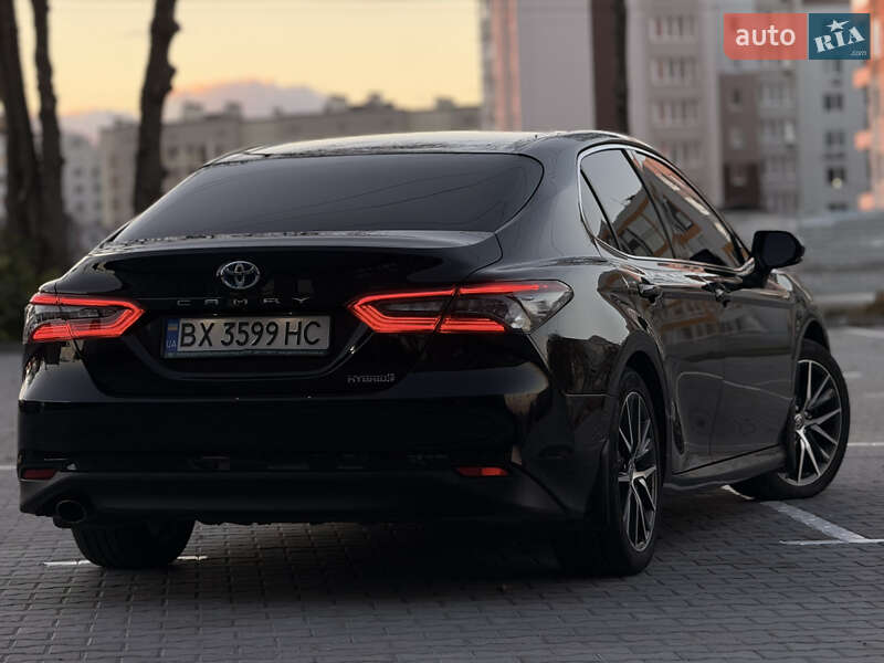 Седан Toyota Camry 2021 в Виннице фото 20 Седан Toyota Camry 2021 в Виннице