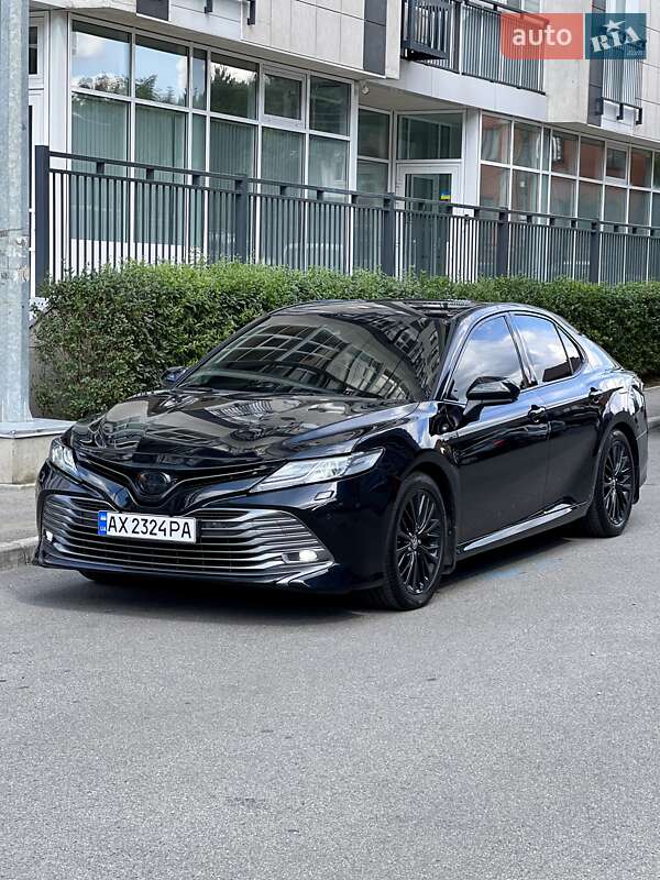 Седан Toyota Camry 2019 в Харкові фото 17 Седан Toyota Camry 2019 в Харкові