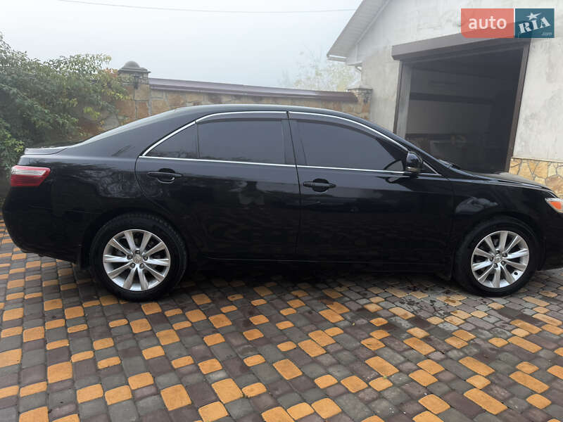 Седан Toyota Camry 2009 в Могилев-Подольске