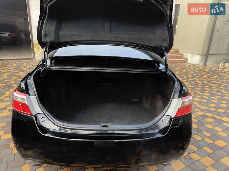 Седан Toyota Camry 2009 в Могилев-Подольске