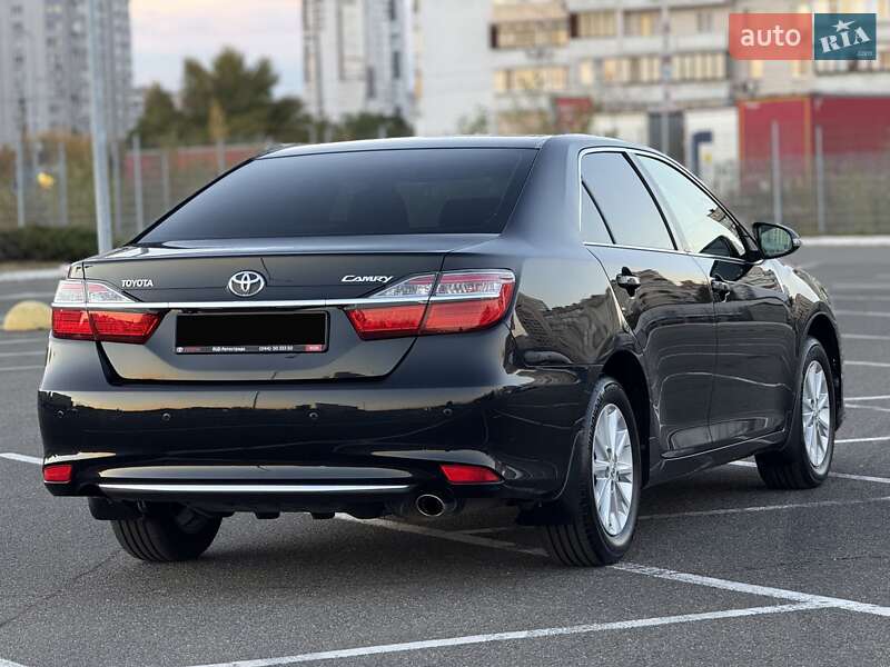 Седан Toyota Camry 2017 в Киеве фото 6 Седан Toyota Camry 2017 в Киеве