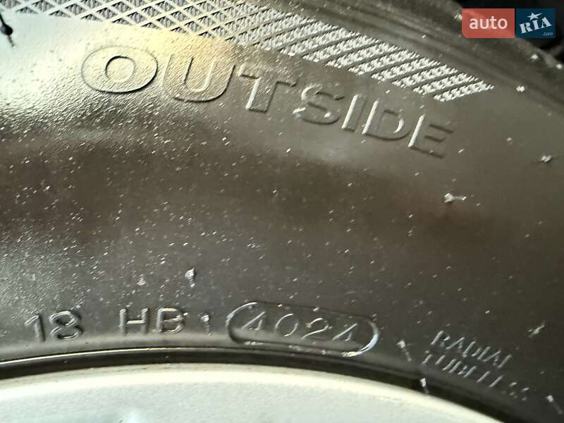 Седан Toyota Camry 2017 в Киеве фото 23 Седан Toyota Camry 2017 в Киеве