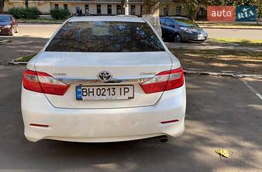 Седан Toyota Camry 2013 в Одессе