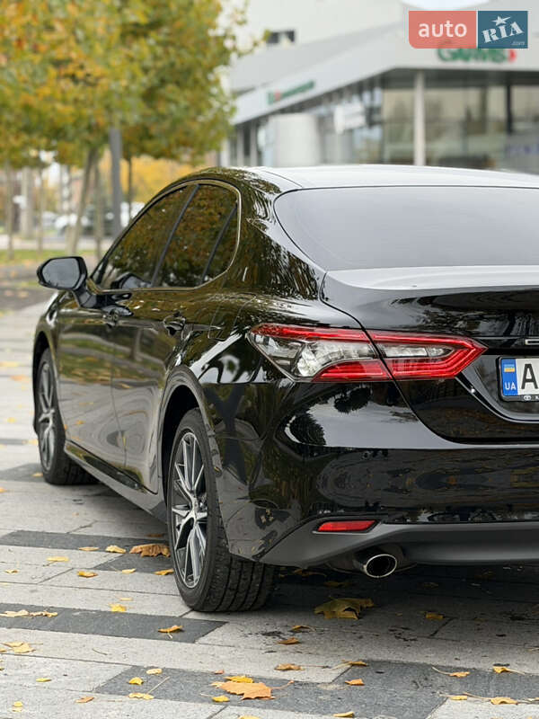 Седан Toyota Camry 2022 в Днепре фото 9 Седан Toyota Camry 2022 в Днепре