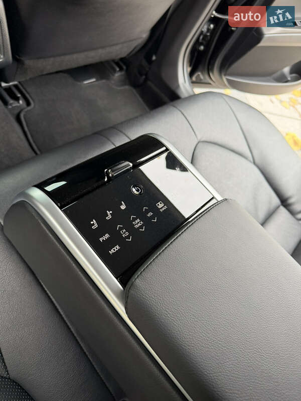 Седан Toyota Camry 2022 в Днепре фото 27 Седан Toyota Camry 2022 в Днепре