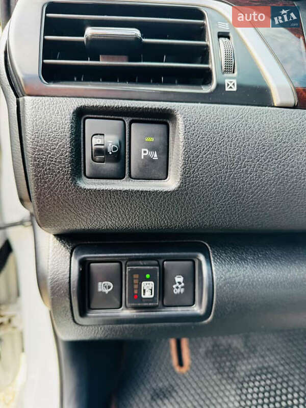 Седан Toyota Camry 2014 в Полтаве фото 20 Седан Toyota Camry 2014 в Полтаве