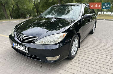 Седан Toyota Camry 2005 в Измаиле