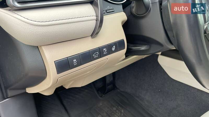 Седан Toyota Camry 2021 в Ивано-Франковске фото 20 Седан Toyota Camry 2021 в Ивано-Франковске