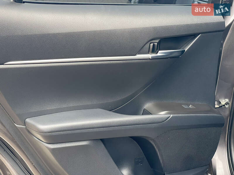 Седан Toyota Camry 2021 в Києві фото 21 Седан Toyota Camry 2021 в Києві