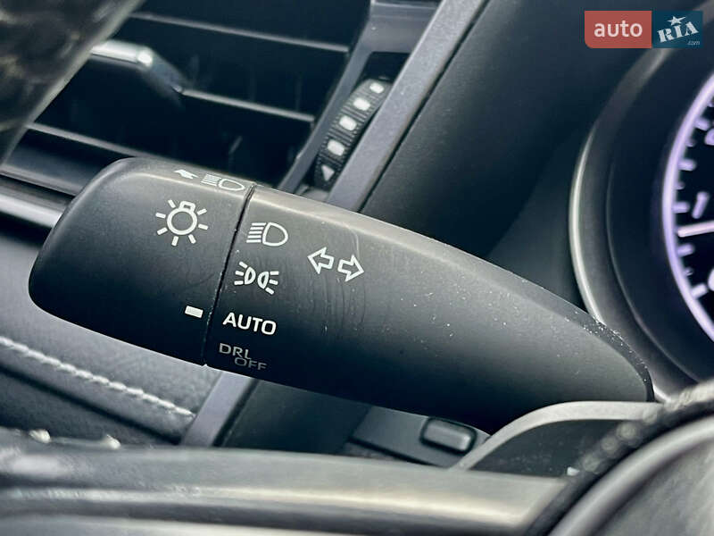 Седан Toyota Camry 2021 в Києві фото 35 Седан Toyota Camry 2021 в Києві