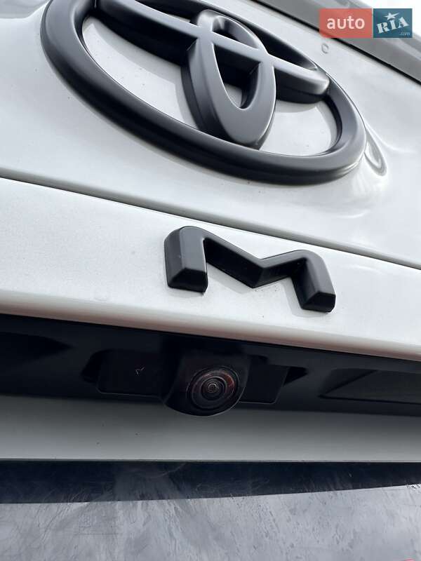 Седан Toyota Camry 2024 в Белогородке фото 13 Седан Toyota Camry 2024 в Белогородке